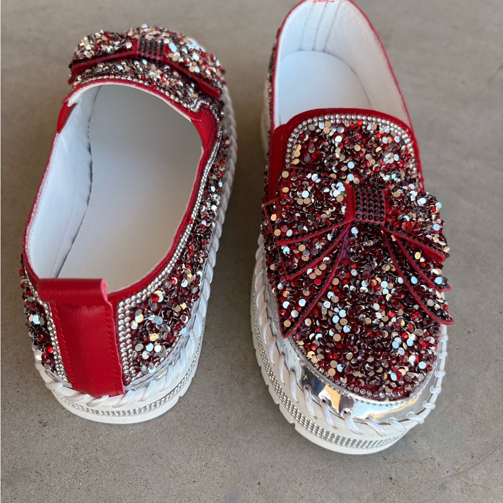 Red Sequin Women's Slip-On Shoes size 7 - Picture 5 of 6